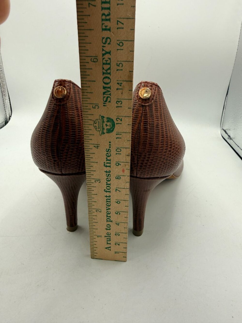 Cole Haan Brown Embossed Leather Pumps Pointed Toe Heels Classic Career - Picture 5 of 9